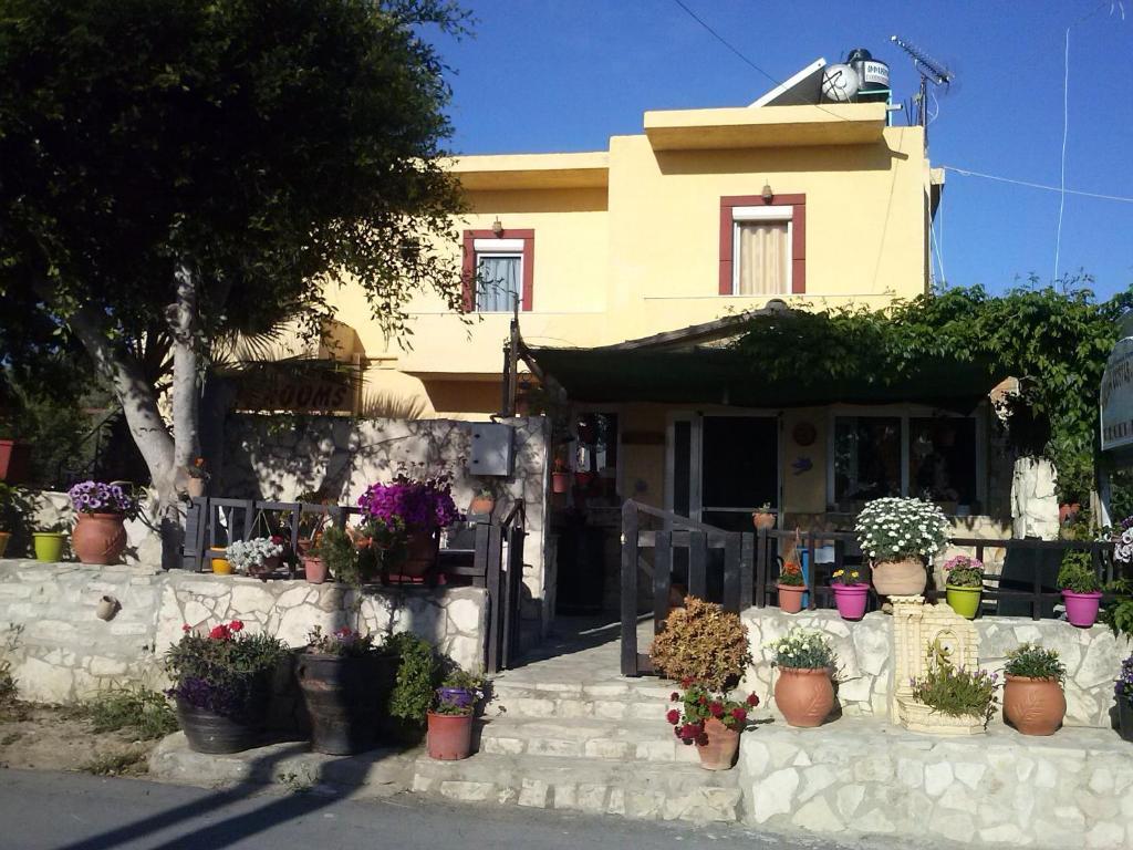 Villa Costas - Popi Szívasz Kültér fotó